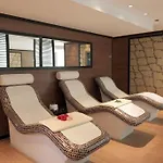 Local Hotel, Bw Signature Collection 3* 班斯科