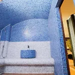 Local Hotel, Bw Signature Collection 3* 班斯科