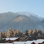 Local Hotel, Bw Signature Collection 公寓式酒店 班斯科