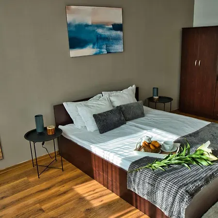Hotel apartamentowy Local Hotel, Bw Signature Collection Bansko