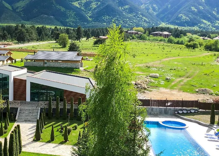 Local Hotel, Bw Signature Collection