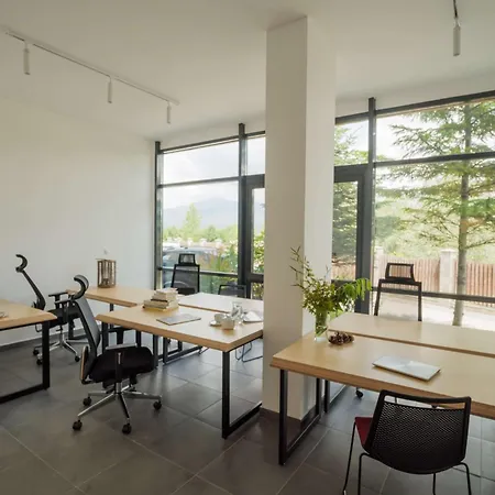 Local Hotel, Bw Signature Collection 3*