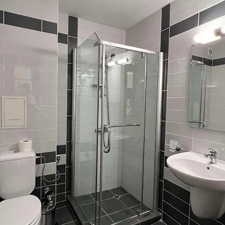 Local Hotel, Bw Signature Collection Banszko