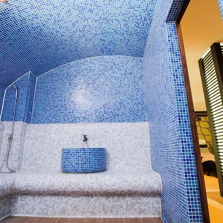 Local Hotel, Bw Signature Collection 3* Μπάνσκο