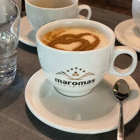 Апарт-готель Local Hotel, Bw Signature Collection Бансько