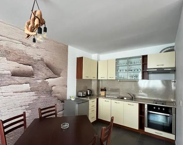 Local Hotel, Bw Signature Collection 3* Bansko