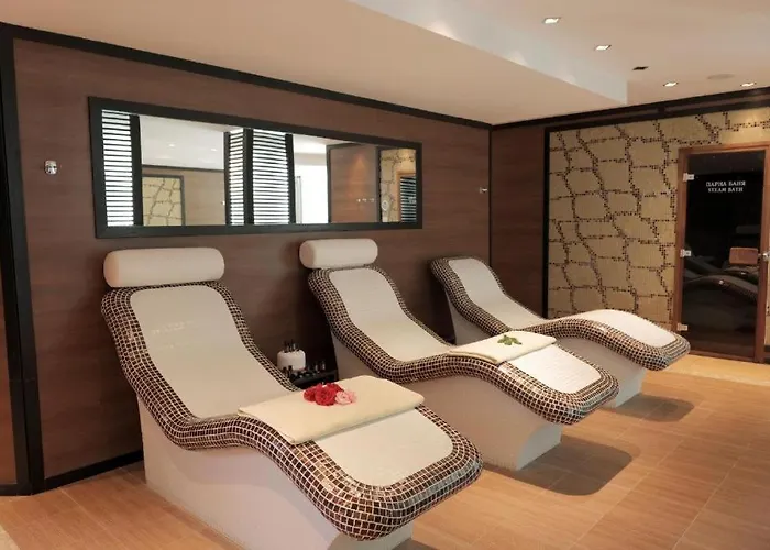 Local Hotel, Bw Signature Collection 3* Bansko