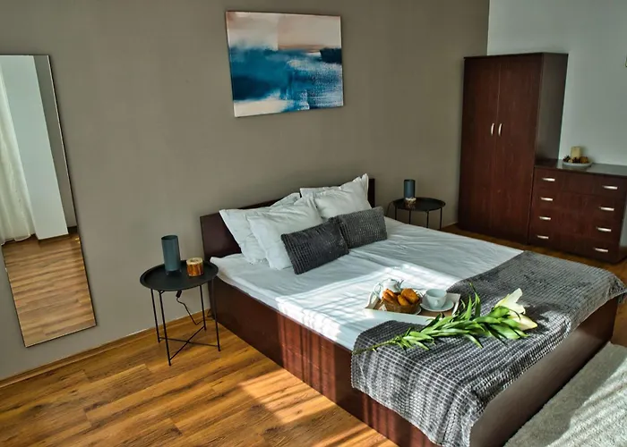 Aparthotel Local Hotel, Bw Signature Collection Bansko