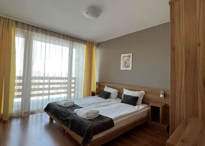 Local Hotel, Bw Signature Collection 3*