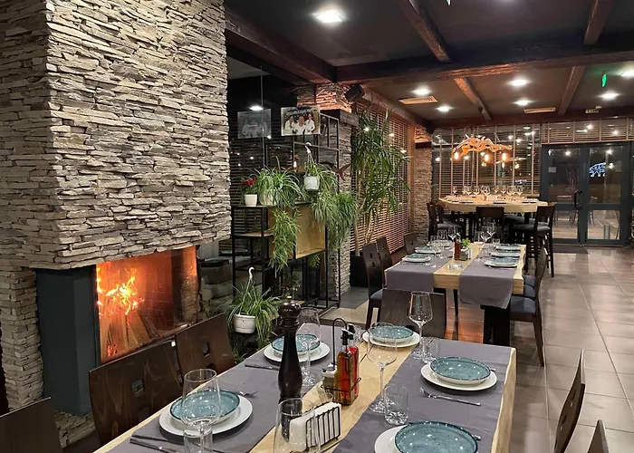 Local Hotel, Bw Signature Collection Aparthotel