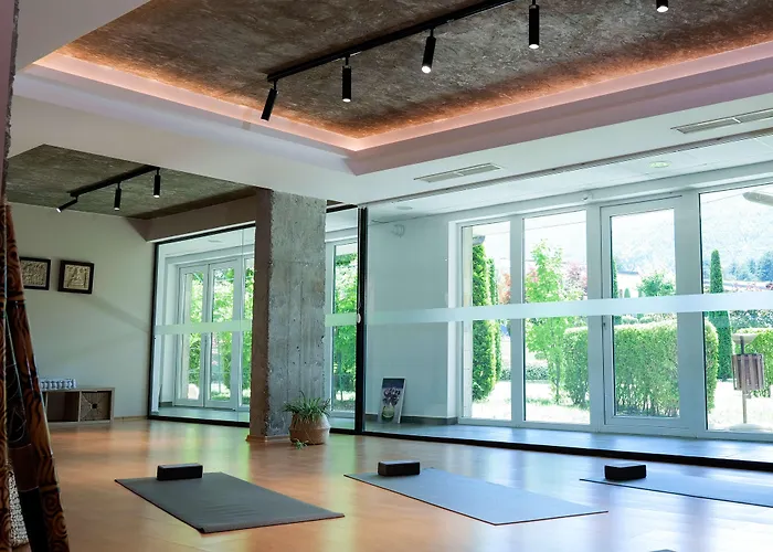 Aparthotel Local Hotel, Bw Signature Collection 3*