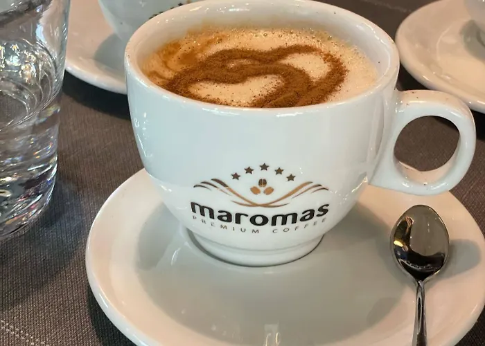 Aparthotel Local Hotel, Bw Signature Collection Bansko