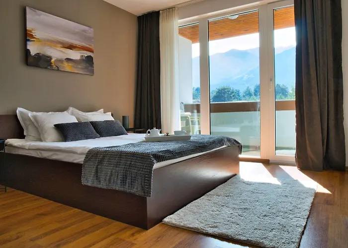 Local Hotel, Bw Signature Collection Aparthotel Bansko